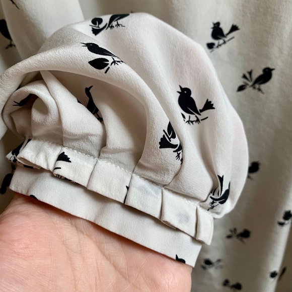 Juicy Couture Silk Bird Blouse - Picture 4 of 8